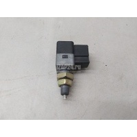 Датчик включения стопсигнала Hyundai-Kia Spectra (2001 - 2011) 9381038000