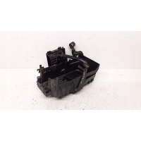 Подставка корпус akumulatora opel zafira c 2012 - 1.4 т 13354420 13284547