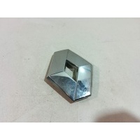 Эмблема на крышку багажника Renault Logan (2005 - 2014) 908894785R