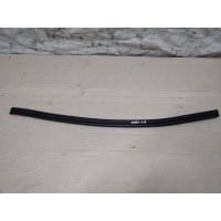 Уплотнитель двери передней правой Audi Q5 8R 2011 8R0837480B