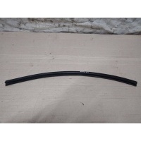 Уплотнитель двери задней правой Audi Q5 8R 2011 8R0839480B