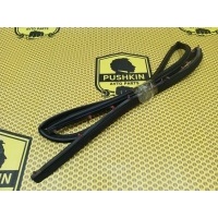 Уплотнитель на дверь Nissan Qashqai J10E 2008 80831JD000