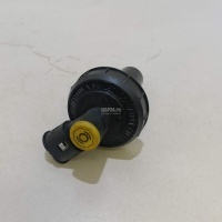 Крышка бачка тормозной жидкости Renault Twingo (1993 - 2007) 8200015498