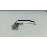 Вставка замка багажника Suzuki Grand Vitara (1998 - 2005) 8250065860