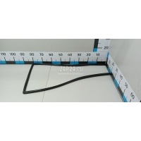 Уплотнитель стекла двери Suzuki Grand Vitara (1998 - 2005) 8367165D00