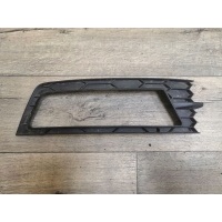 Заглушка (решетка) в бампер передний Skoda Rapid 2013 60U8076819B9, 60U807681