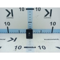 Кнопка антипробуксовочной системы Toyota Highlander XU40 8498620010, 8498620011, 8498802040, 849880E070