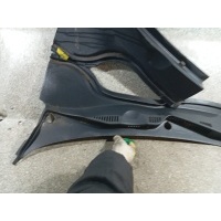 Дождевик КОМПЛЕКТ , L + R ЧАСТЬ. Volkswagen Passat B6 2008 3C1819403B,3C1819404B