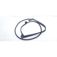 Уплотнитель двери Toyota Camry 70 2019 6787233120