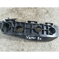 Кронштейн крепления бампера R , ПЕРЕДНЕЕ. Toyota Verso 2011 52535-0F020