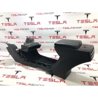 Консоль салона (кулисная часть) Tesla Model S 2013 1010249-00-A
