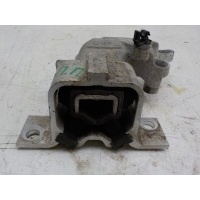 Опора двигателя Renault Kaptur 2016 112102235R