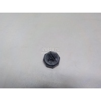 Крепеж (клоп) VAG Polo (2001 - 2009) 6Q0868246A