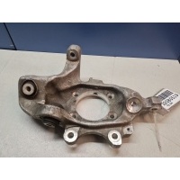 Кулак задний правый Mercedes C-klasse W205 2014- A2053508808