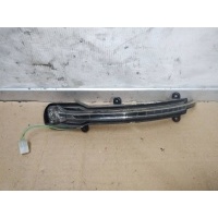 Повторитель в зеркало передний левый Audi Q5 8R 2011 4L0949101