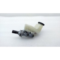 Главный тормозной цилиндр Toyota Camry 70 2019 4720133610, 4722033340, 4723047090