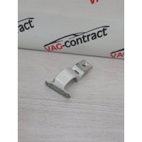 Петля крышки багажника Skoda Octavia A7 2018 5E0827301A