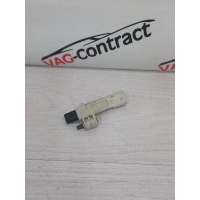 Датчик положения коленвала Skoda Octavia A7 2018 04L906433E