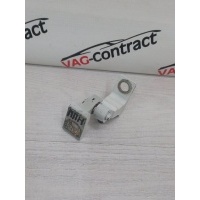 Петля двери нижняя Skoda Octavia A7 2018 7N0831402A, 7N0831402, 7N0831402B