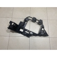 Кронштейн бампера задний правый Volkswagen Touareg II (2010—2014) 2011 7P6807394C, 7P6807376B