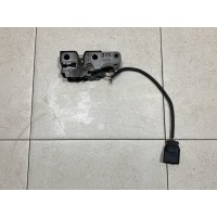 Замок капота Volkswagen Touareg II (2010—2014) 2011 7P6823509, 7P0953236A