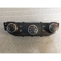 Блок управления климатом Kia Ceed JD (2012—2015) 97250A2002WK, 97250-A2002