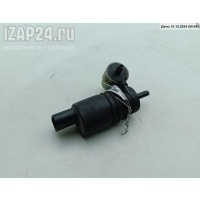 Насос (моторчик) омывателя стекла Volkswagen Passat B5+ (GP) 2001