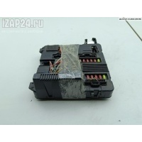 Блок предохранителей Renault Scenic II (2003-2009) 2004 8200306032