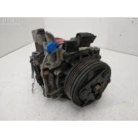 Компрессор кондиционера Mitsubishi Carisma 2002 MR500007