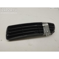 Решетка (заглушка) в бампер Перед. Лев. Audi A4 B5 (1994-2001) 1995 8D0807345B