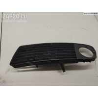 Решетка (заглушка) в бампер Перед. Лев. Audi A6 C5 (1997-2005) 2000 4B0807681S