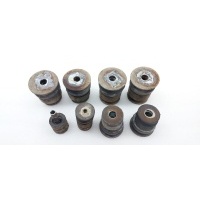 Подушка кузова Toyota Land Cruiser 200 2014 5220160060, 5220260040, 5220360090, 5220460090, 5220560030, 5220660030, 5220760090, 5220860050, 5221660050, 52201-60060, 52201-60120