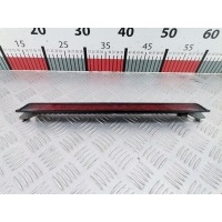 Фонарь дополнительный тормозной (стоп-сигнал) Volkswagen Golf 4 (1997-2004) 2000 1J6945097C,1J6945131C