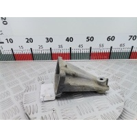 Кронштейн (крепление) двигателя (лапа крепления) Mercedes C-Class (W203) (2000-2008) 2000 A1122232104,A1122232104