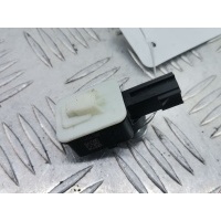 Датчик удара Opel Astra K (2015-2021) 2016 13576422,13576422