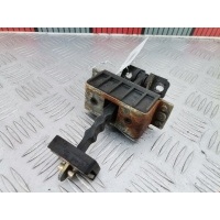 Ограничитель открывания двери задней Mercedes C-Class (W203) (2000-2008) 2004 A2037300116,A2037300116