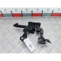 Петля крышки (двери) багажника BMW 3-Series (E90/E91/E92/E93) (2004-2013) 2008