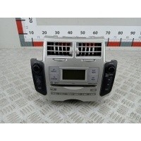 Магнитола Toyota Yaris 2 (2005-2011) 2006 CQTS0570LC,861200D211