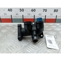 Фланец (штуцер системы охлаждения тройник) Volkswagen Passat 5 (1996-2000) 1997 ,058121133B