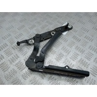 Петля крышки (двери) багажника Audi Coupe(Cabriolet B4) (1991-2000) 1998 8A5827301A,8A5827301B