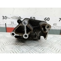 Кронштейн (крепление) двигателя (лапа крепления) Nissan Interstar (2001-2010) 2005 8200454462,8200774539