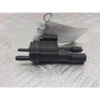 Клапан воздушного фильтра Opel Zafira B (2005-2014) 2008 0214057021,55561101