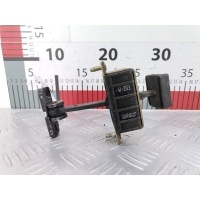 Ограничитель открывания двери задней Mercedes C-Class (W203) (2000-2008) 2003 A2037300116,A2037300116