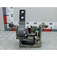 Петля крышки (двери) багажника BMW 5-Series (E60/E61) (2003-2010) 2008 7061383,41627210667