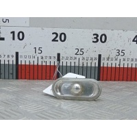 Повторитель указателя поворота левый Volkswagen Passat 5 GP (2000-2005) 2003 1J0949117,3B0949117C