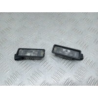 Подсветка номера Volkswagen Golf 6 (2007-2012) 2010 1K8943021,1K8943021