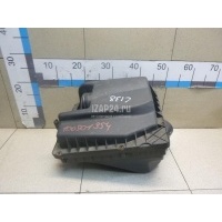 Корпус воздушного фильтра GM Zafira B (2005 - 2012) 55558311