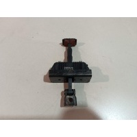 Ограничитель двери Land Rover Range Rover III (LM) (2002 - 2012) BDH760021