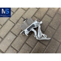 Петля капота правая Mercedes C W204 2011 A2129066301N1,A2129066301,A2048870210,A2048800228