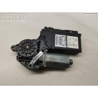 Моторчик стеклоподъемника задний левый Audi A4 B6 (2001-2004) 2003 8E0959801A